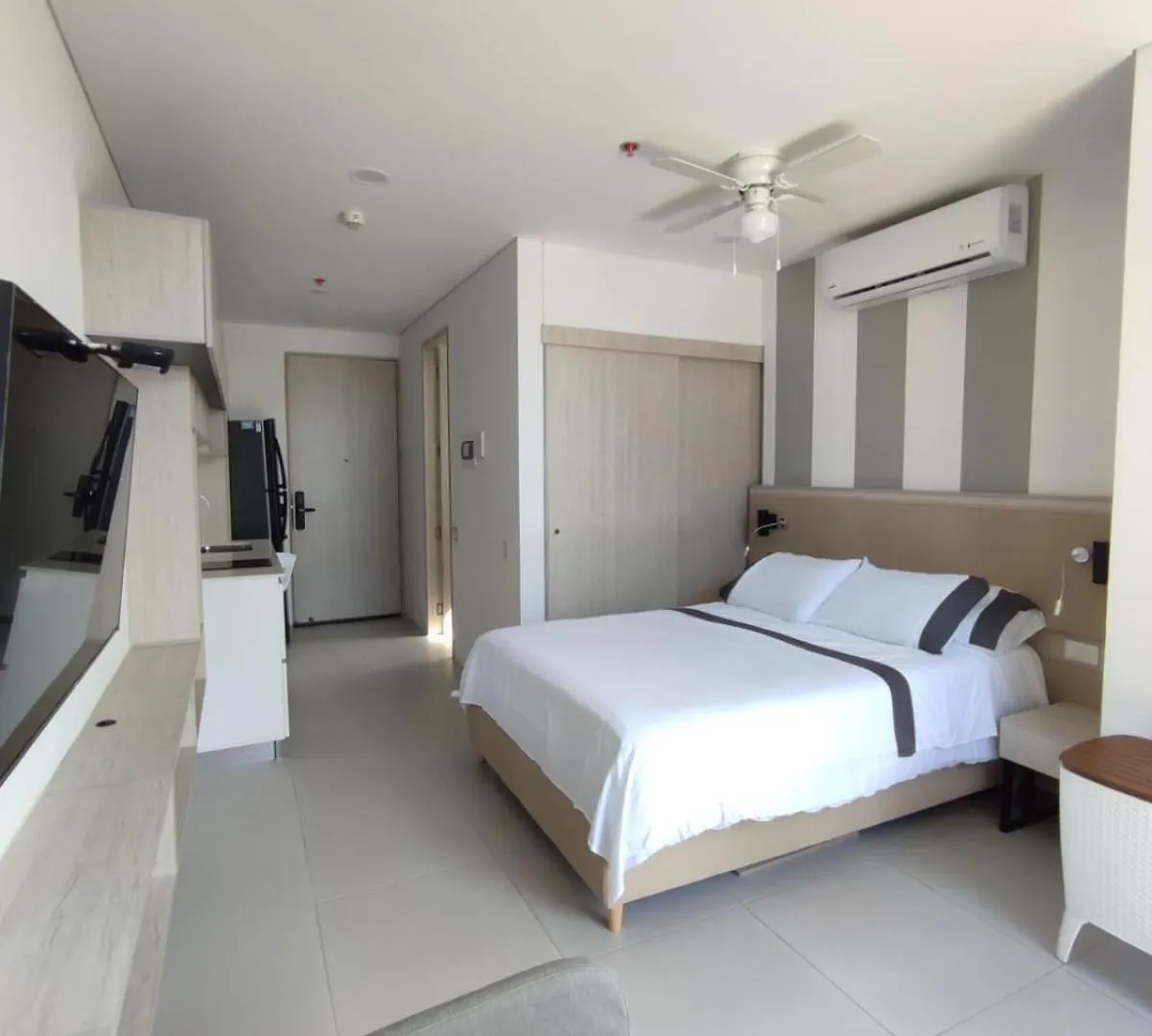 Aparthotel Bello Horizonte - Pozos Colorados - Porto Horizonte - Aparta Suite Con Terraza Santa Marta  Colombia
